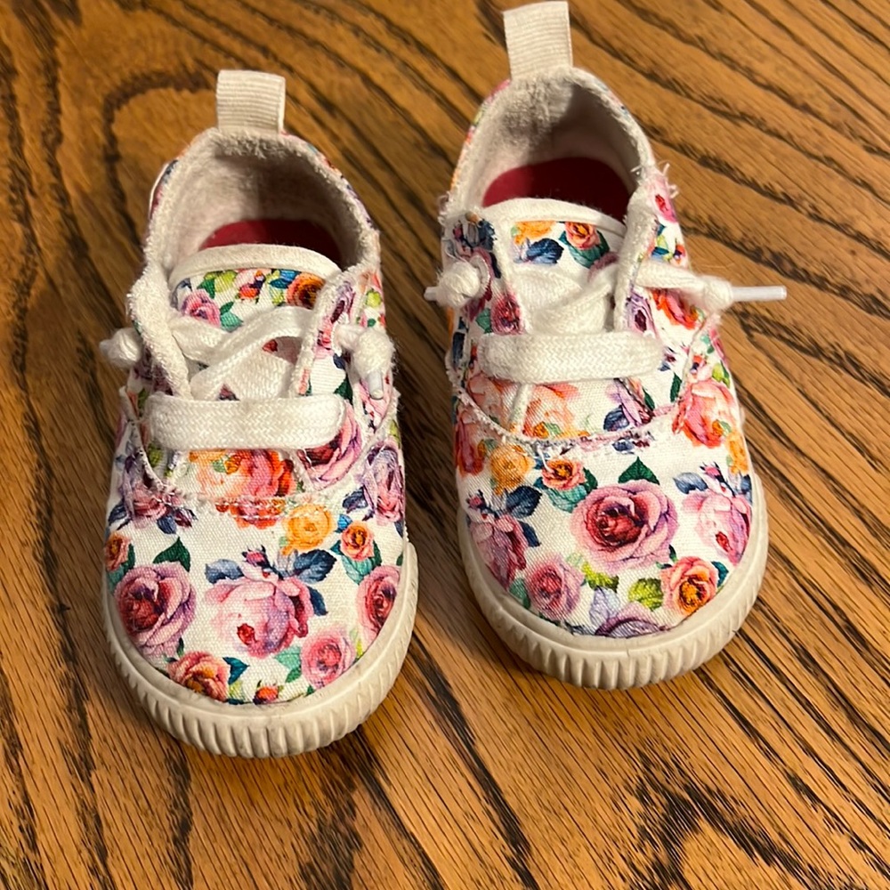 Blowfish toddler shoes 6